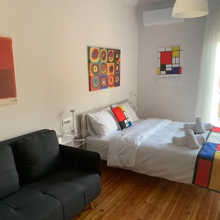 Hippodrome View - Red Apartment