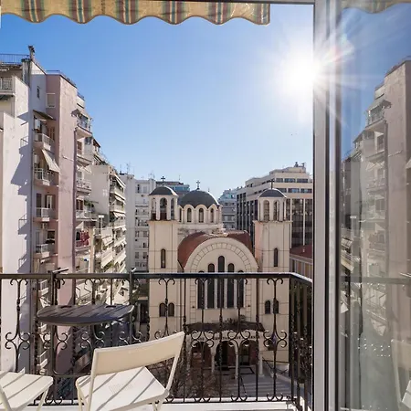 Apartment Hippodrome View - Red *