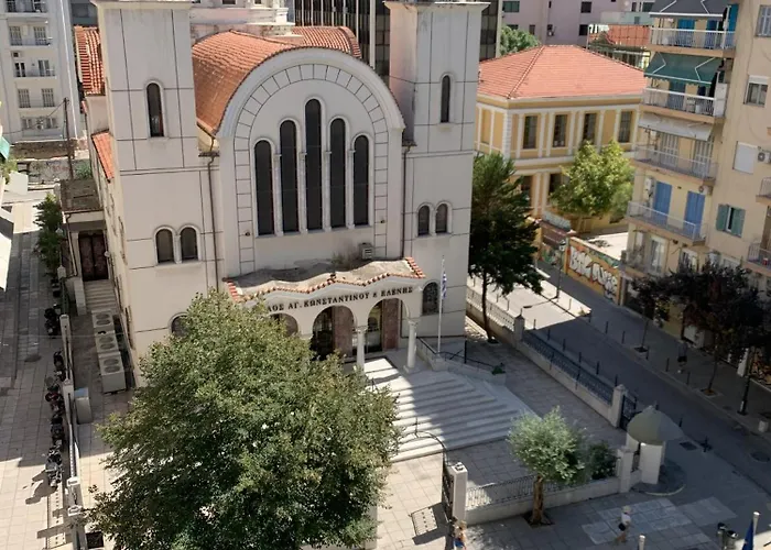 Hippodrome View - Red 塞萨洛尼基